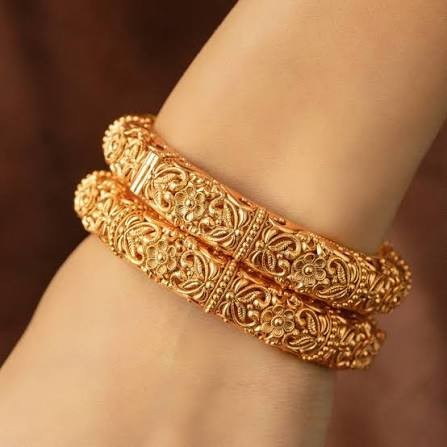 Floral Gold Kada Pair